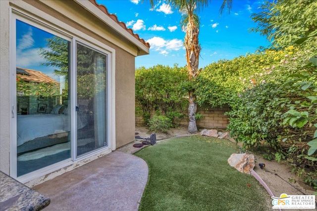 105 Shoreline Drive, Rancho Mirage, CA 92270