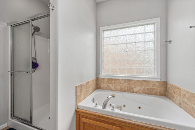 3708 N Pepper Ridge, Wichita, KS 67205