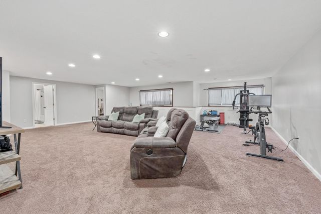 3708 N Pepper Ridge, Wichita, KS 67205