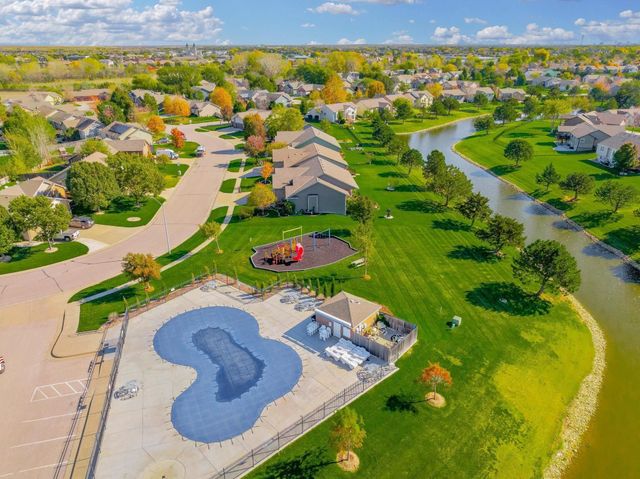 3708 N Pepper Ridge, Wichita, KS 67205