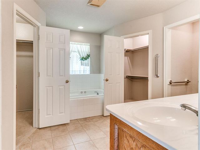 15200 SE 73rd Street, Choctaw, OK 73020
