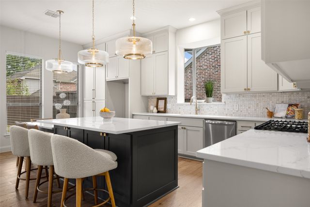 15653 Crown Cove Lane, Frisco, TX 75035