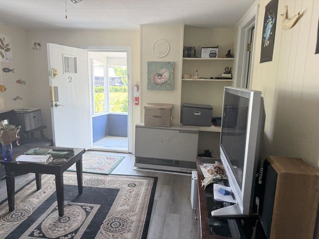 87 Spring Street, Burlington, VT 05401