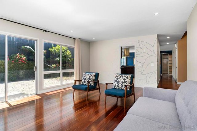 2939 GOVERNOR DRIVE, San Diego, CA 92122