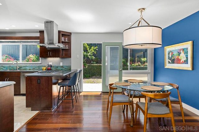 2939 GOVERNOR DRIVE, San Diego, CA 92122