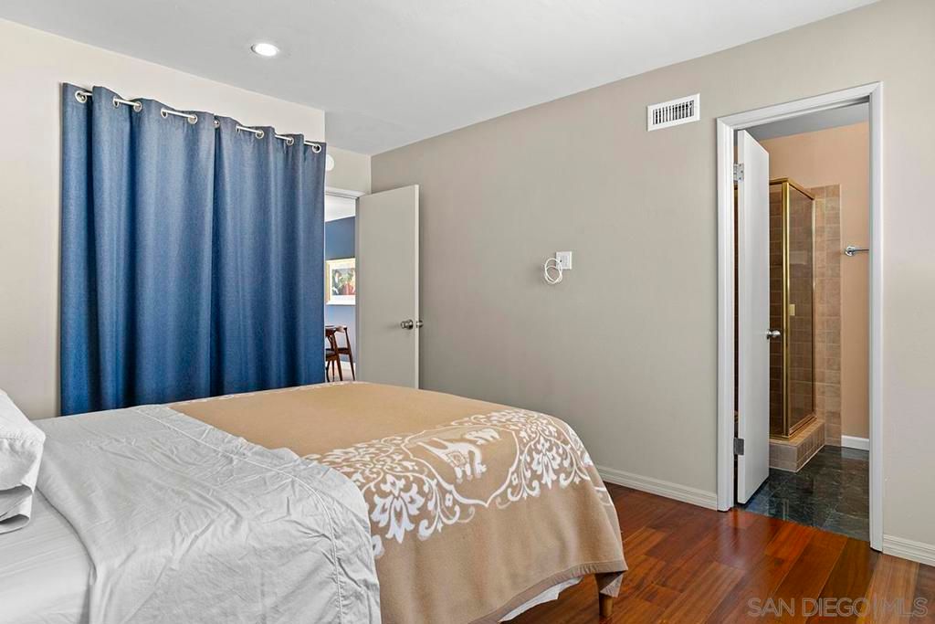 Image 13 of property listing at 2939 GOVERNOR DRIVE, San Diego, CA 92122