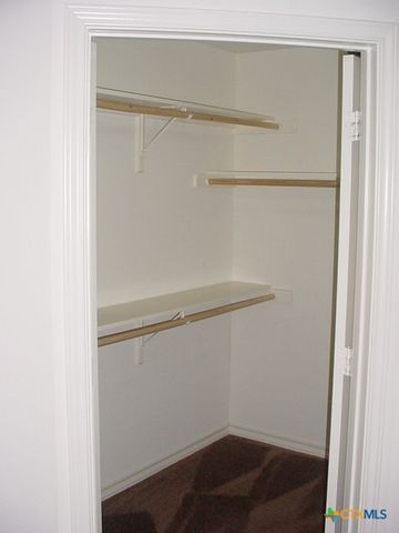 104 Jocelyn Circle, Victoria, TX 77901