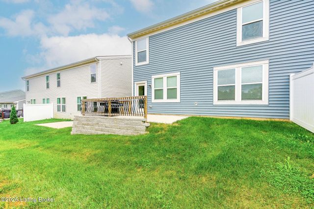 10027 Windcrest Farms Ln 19B, Louisville, KY 40291