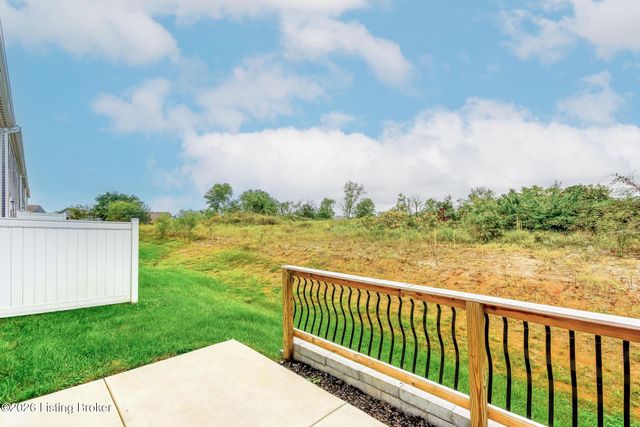 10027 Windcrest Farms Ln 19B, Louisville, KY 40291