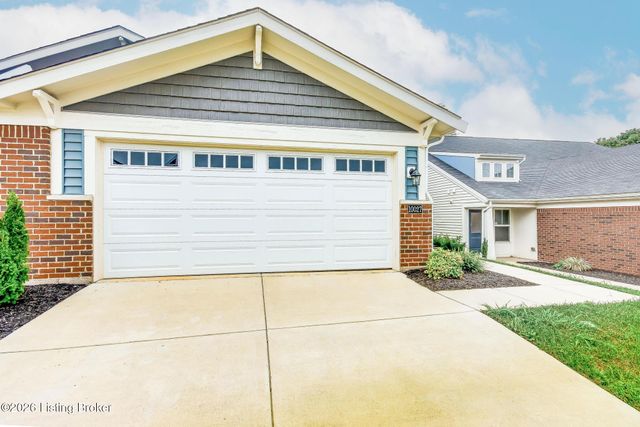 10027 Windcrest Farms Ln 19B, Louisville, KY 40291