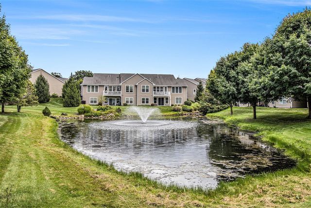 2219 Gray Oak Cove 37, Portage, MI 49024