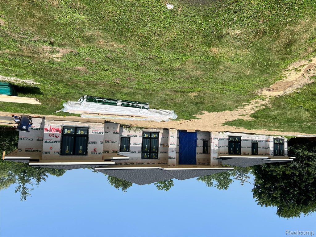 7400 Melody Lane, Bloomfield Hills, MI 48301