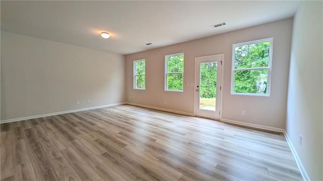 516 Hayes Lane, Canton, GA 30115