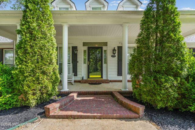 4280 Roman Forest Drive, Olive Branch, MS 38654