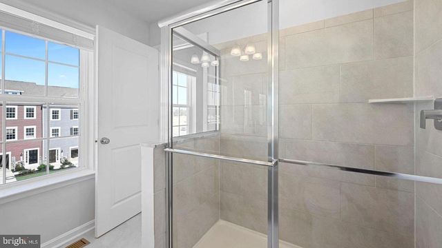 4 MERION AVE, Rosedale, MD 21237