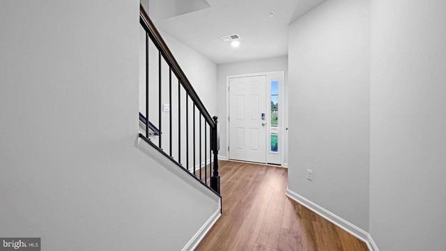 4 MERION AVE, Rosedale, MD 21237