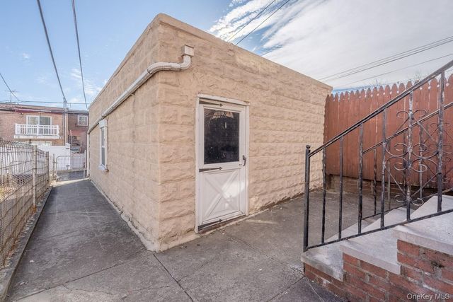 20-13 26th Street, Astoria, NY 11105