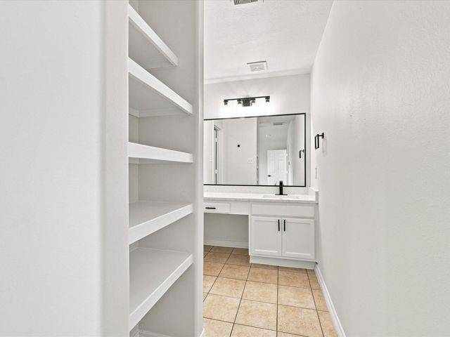 21139 Grandin Wood Court, Humble, TX 77338