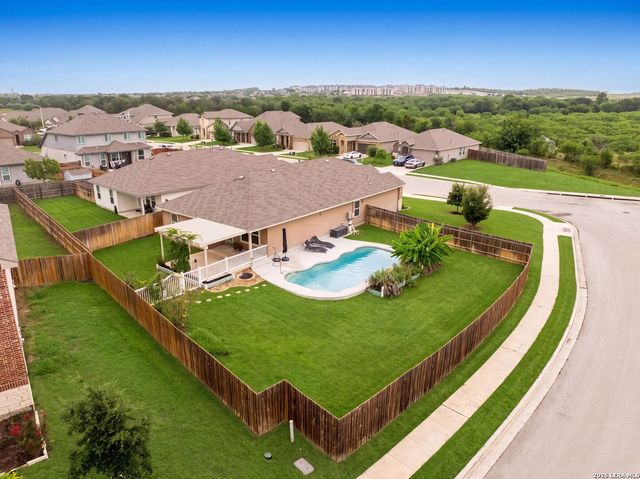 277 Orion Dr, New Braunfels, TX 78130