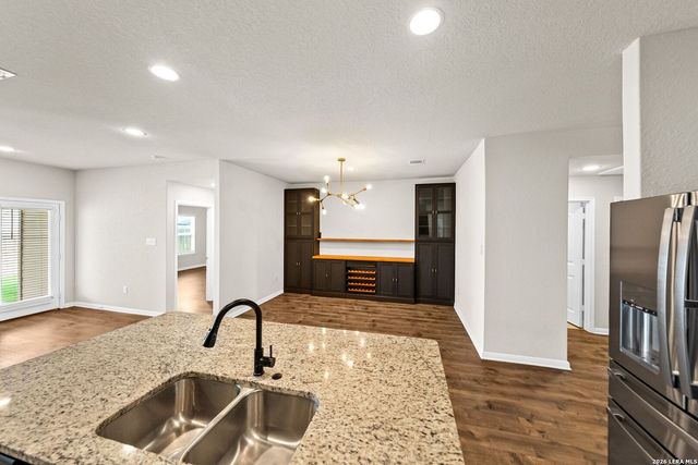 277 Orion Dr, New Braunfels, TX 78130