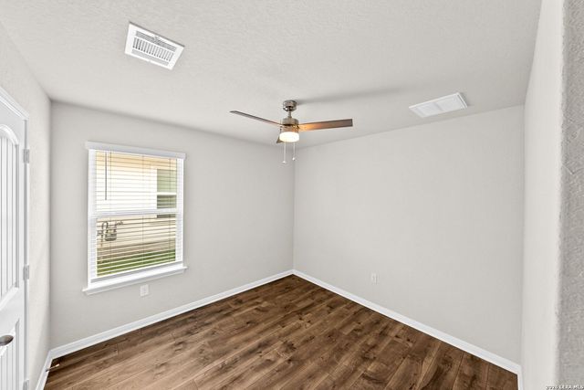 277 Orion Dr, New Braunfels, TX 78130
