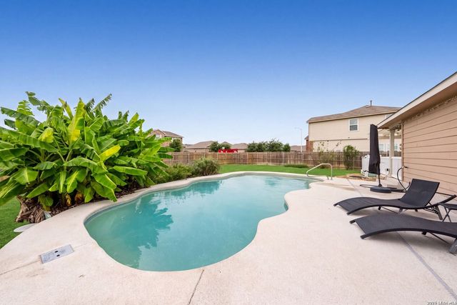 277 Orion Dr, New Braunfels, TX 78130