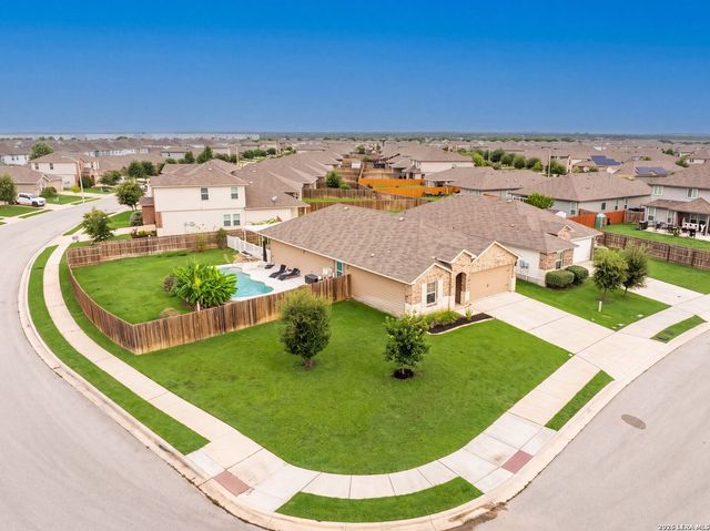 277 Orion Dr, New Braunfels, TX 78130