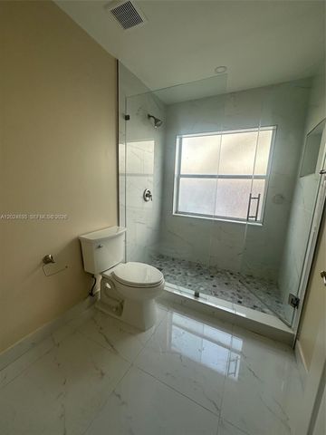 16280 SW 77th Ter, Miami, FL 33193