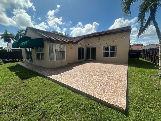 16280 SW 77th Ter, Miami, FL 33193
