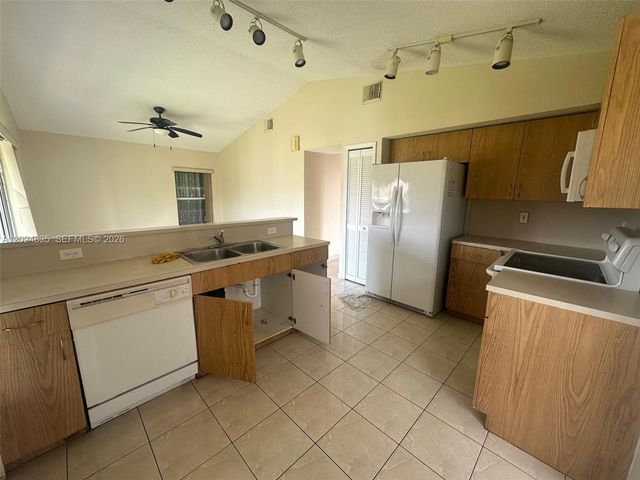 16280 SW 77th Ter, Miami, FL 33193