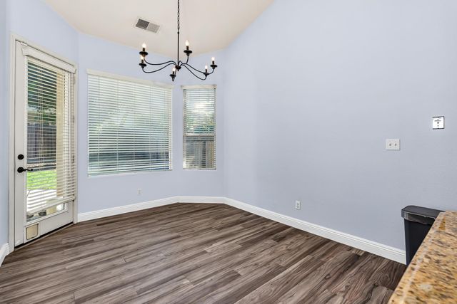 2747 Austin Ave, Clovis, CA 93611