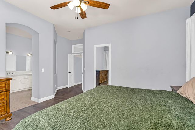 2747 Austin Ave, Clovis, CA 93611