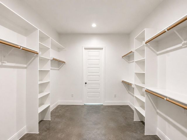 10749 S Lake Mist Lane, Willis, TX 77318