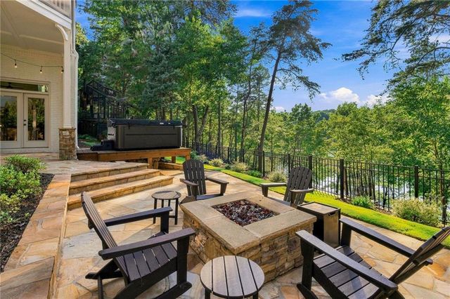 117 Peninsula Way, Dawsonville, GA 30534