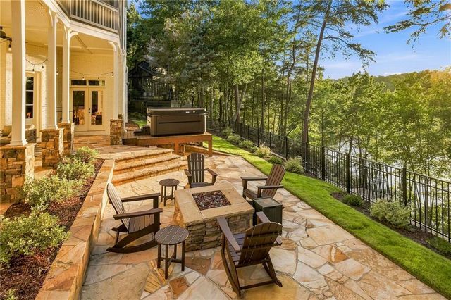 117 Peninsula Way, Dawsonville, GA 30534