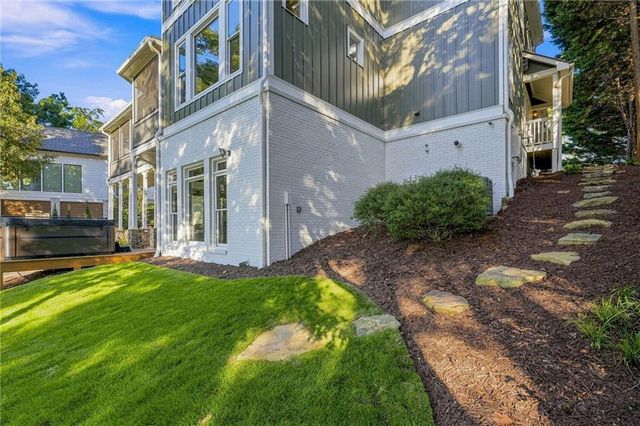 117 Peninsula Way, Dawsonville, GA 30534