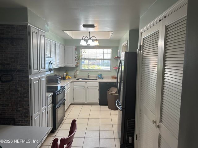 9252 SAN JOSE Boulevard 3802, Jacksonville, FL 32257