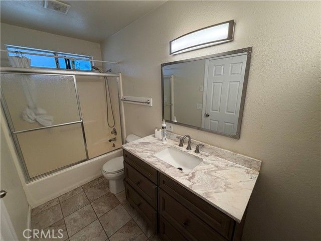 17600 Orange, Hesperia, CA 92345
