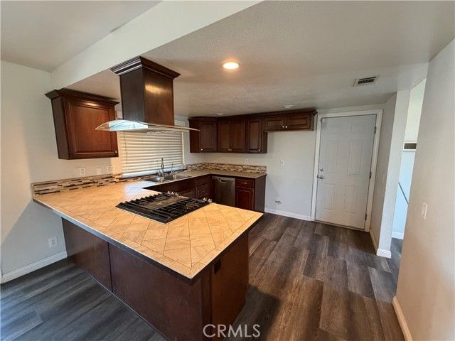 17600 Orange, Hesperia, CA 92345