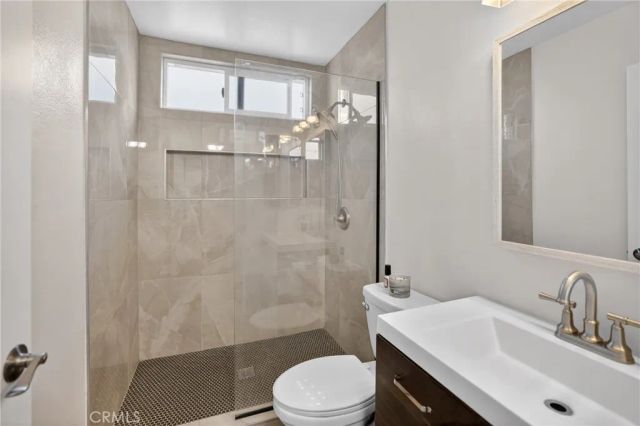 8631 Larkport Drive, Huntington Beach, CA 92646