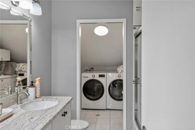 8631 Larkport Drive, Huntington Beach, CA 92646