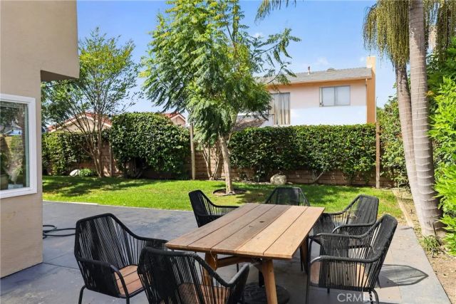 8631 Larkport Drive, Huntington Beach, CA 92646