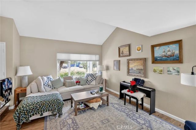 8631 Larkport Drive, Huntington Beach, CA 92646