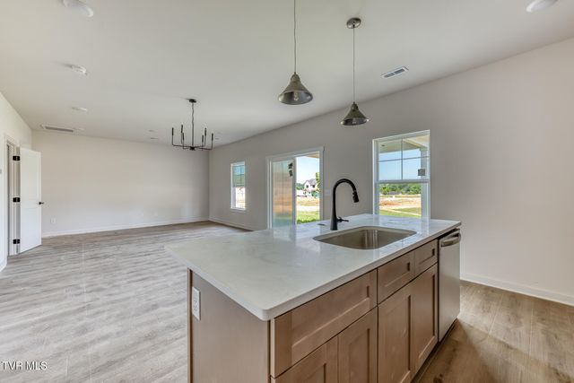 631 East Main Street, Jonesborough, TN 37659