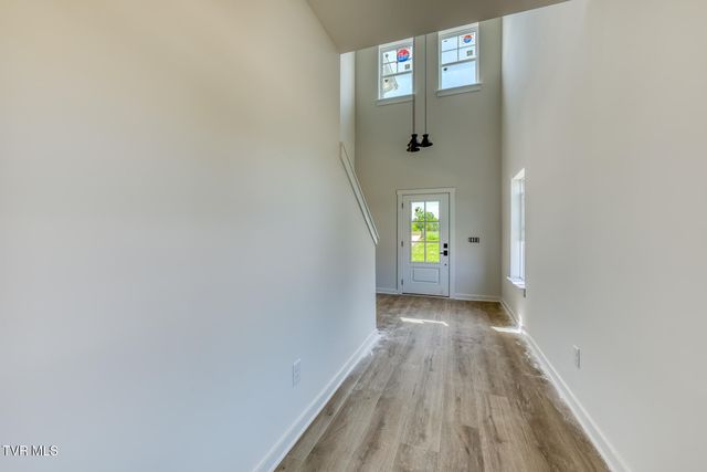 631 East Main Street, Jonesborough, TN 37659