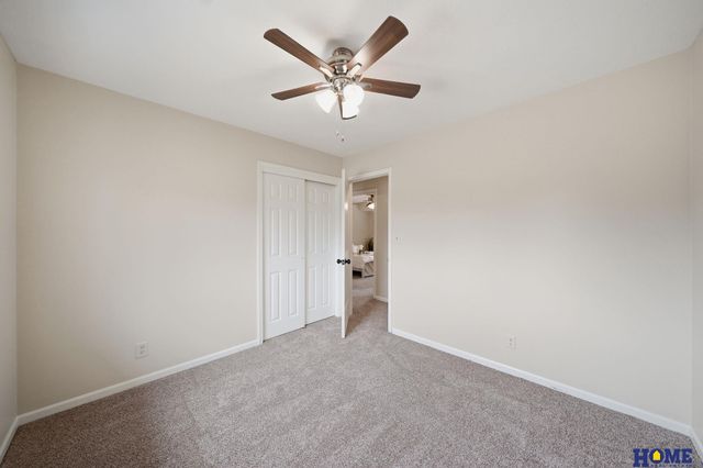 4316 Faulkner Court, Lincoln, NE 68516