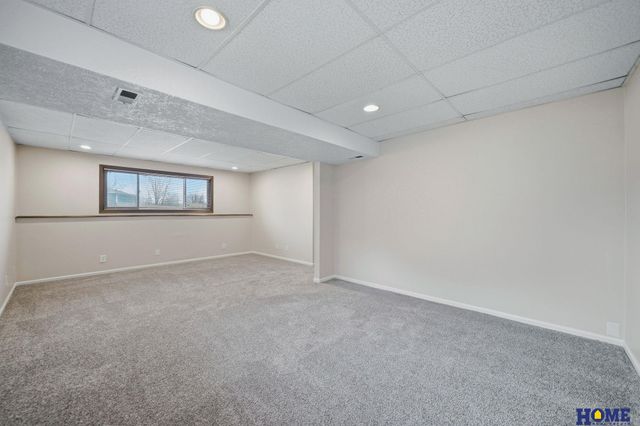 4316 Faulkner Court, Lincoln, NE 68516