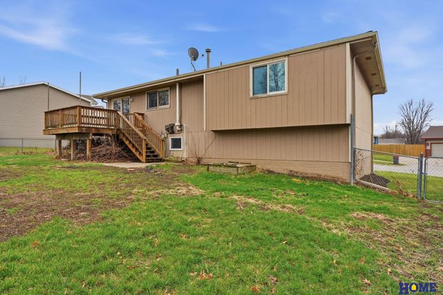 4316 Faulkner Court, Lincoln, NE 68516