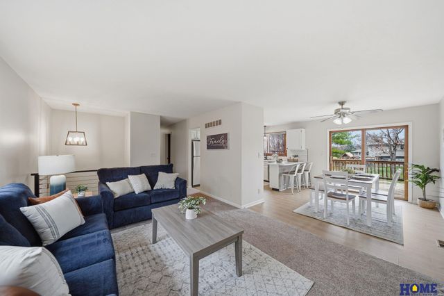 4316 Faulkner Court, Lincoln, NE 68516