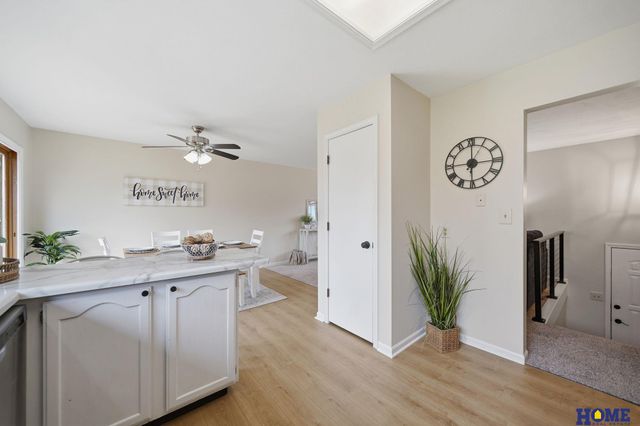 4316 Faulkner Court, Lincoln, NE 68516